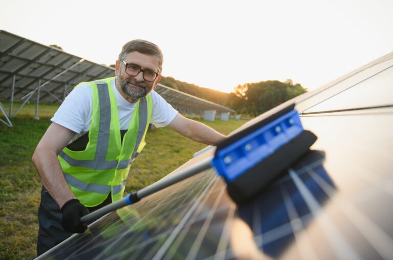 Problemy z instalacją solarną – przyczyny spadku wydajności i naprawa