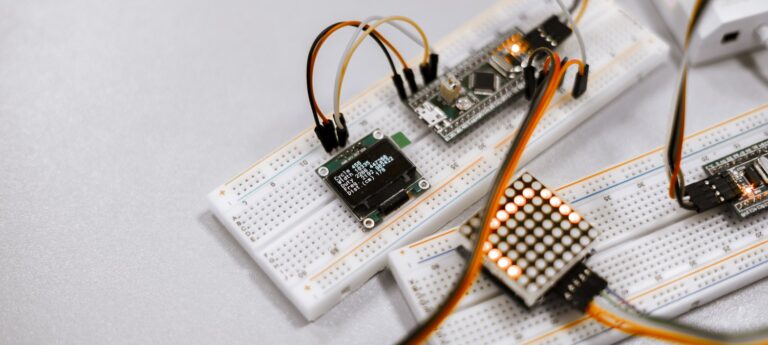 Awaria sterownika oświetlenia LED – identyfikacja i programowanie