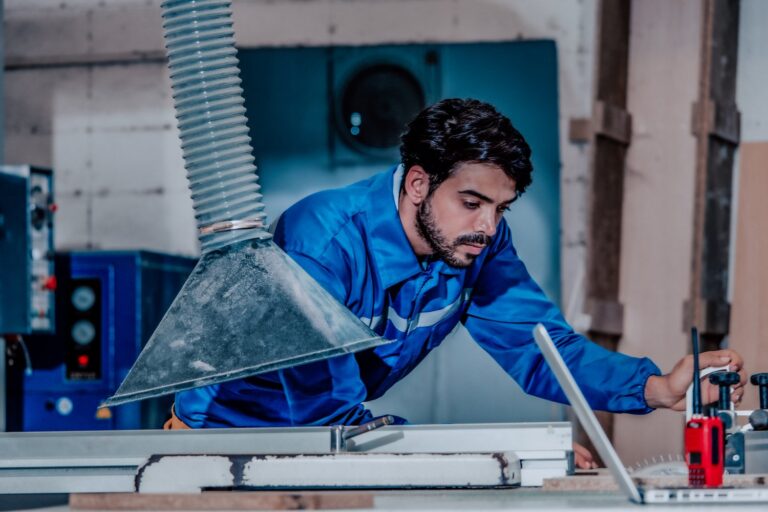 Dlaczego kratka wentylacyjna jest zapchana – metody czyszczenia i konserwacji