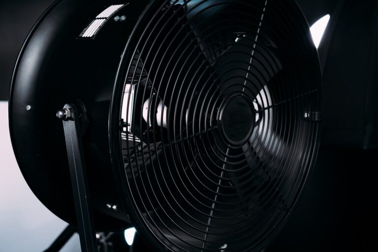 Awaria wentylatora w piecu gazowym – czyszczenie i wymiana łożysk silnika